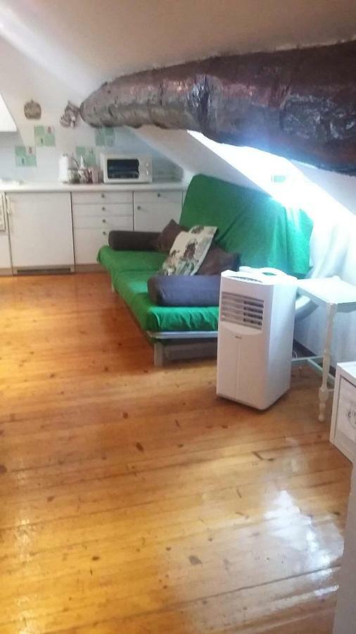 Apartament Mansarda Sotto Le Stelle Genua Zewnętrze zdjęcie